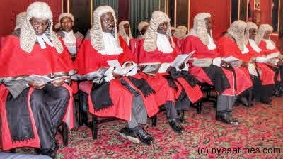 Malawi Court Temporarily Suspends 'colonial' wigs, Robes Due to High Temperatures 