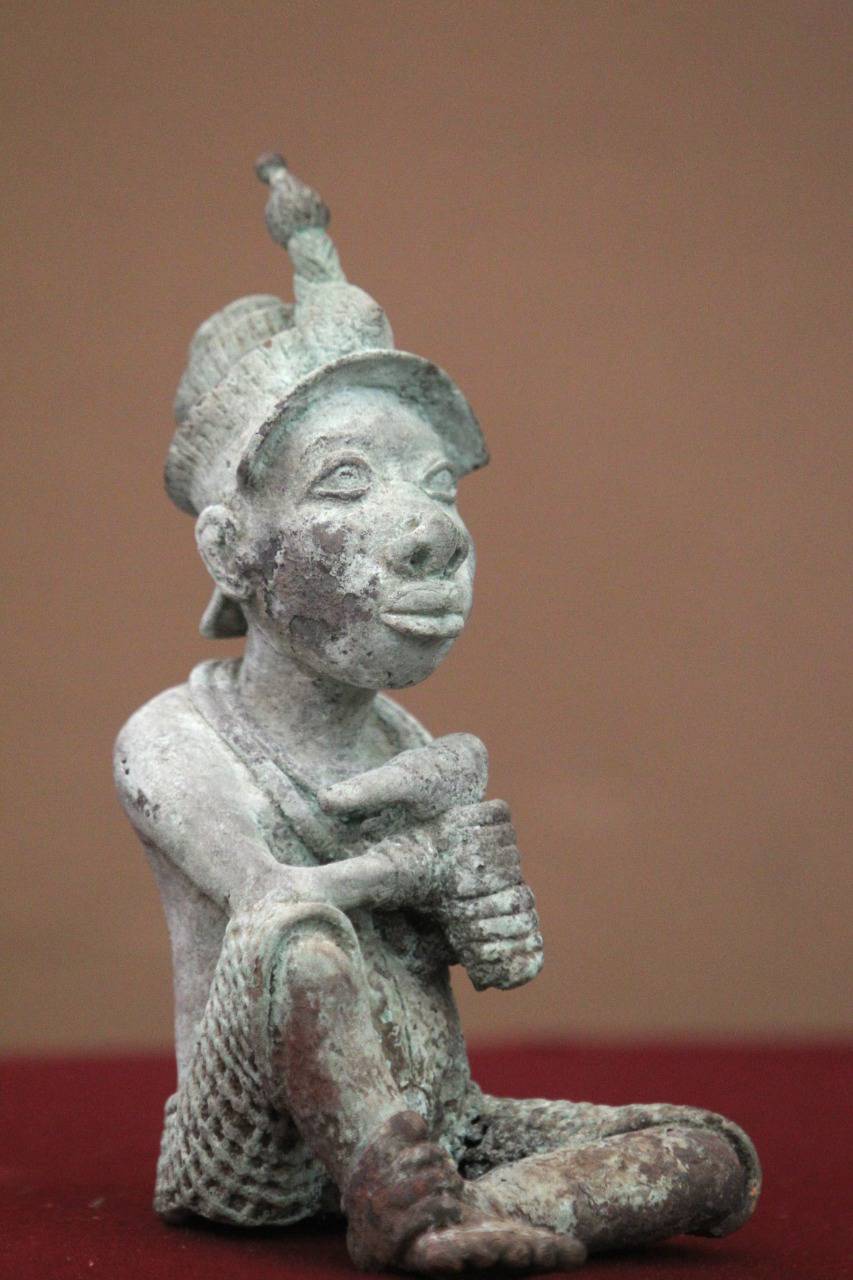 Mexico Returns 'Smuggled' Ancient Bronze Sculpture to Nigeria