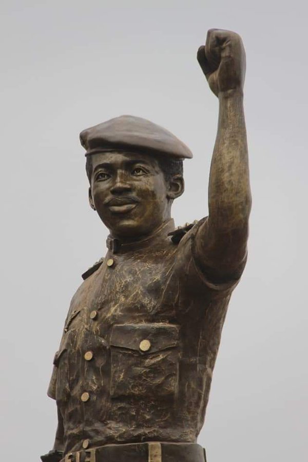 New Thomas Sankara statue unveiled in Ouagadougou 