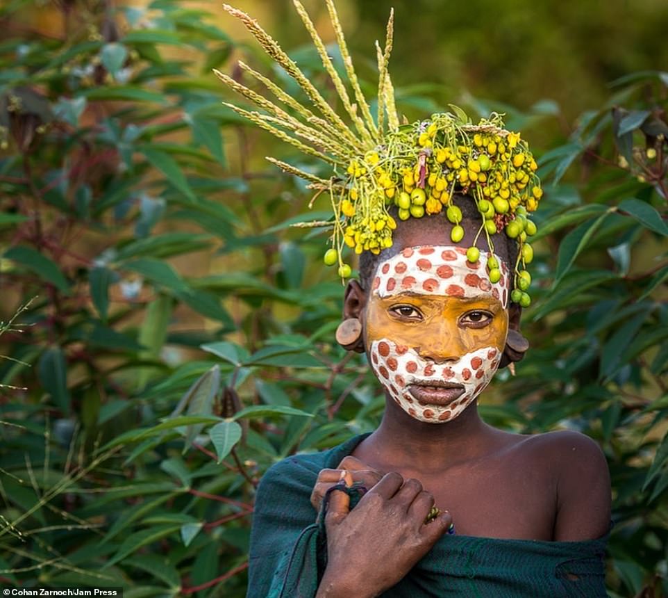 Incredible Photos of Remote African Tribes Captured by a COVID Frontline Nurse 