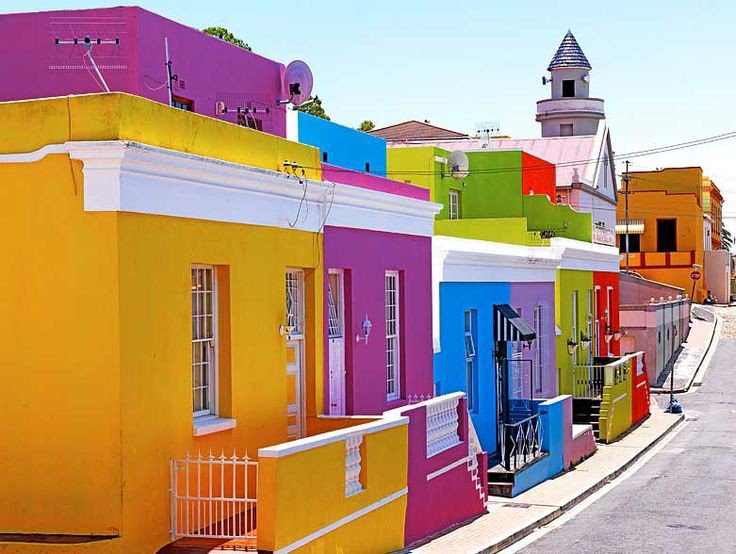 Bo-Kaap, The Most Colorful Neighborhood in Africa 