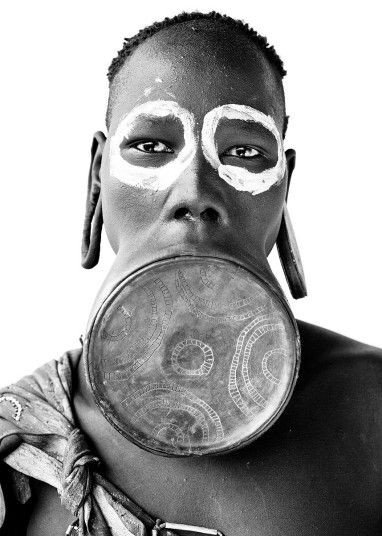 African tribal lip plates: History and Symbolism — In Pictures