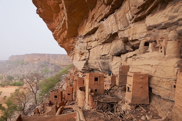 Bandiagara Escarpment – The Remote Cliff Dwellings of the Dogon People of Mali