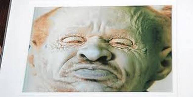 Badu Bonsu's II decapitated head 